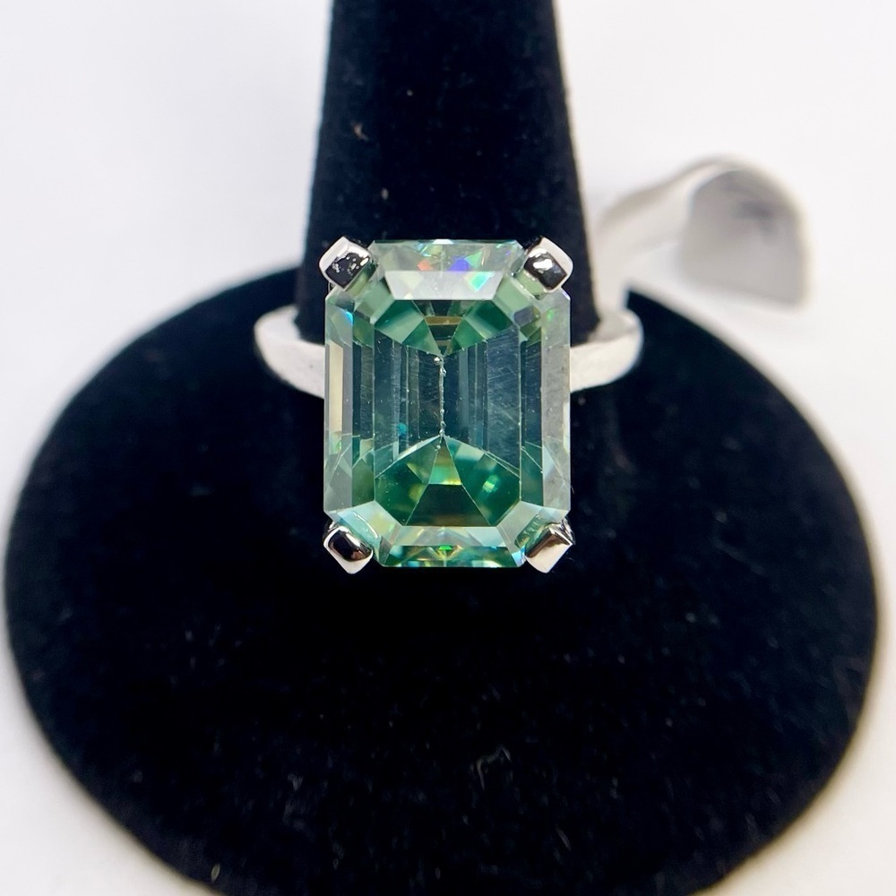Emerald Cut Moissanite Ring Vivid Blue Green Cocktail Wedding Ring 10 Ct - Picture 4 of 13